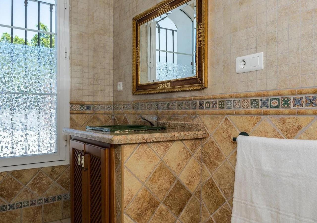 Spacious Villa With Exceptional Views In Malaga Casarabonela Buitenkant foto