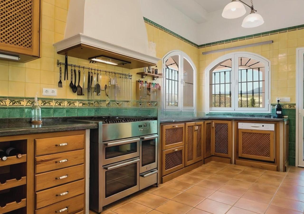 Spacious Villa With Exceptional Views In Malaga Casarabonela Buitenkant foto